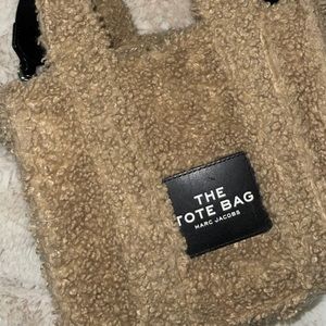 Marc Jacob’s tote bag